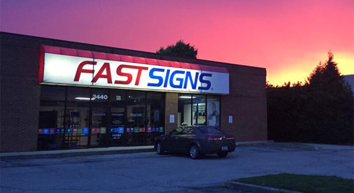 Fastsigns Lexington Center