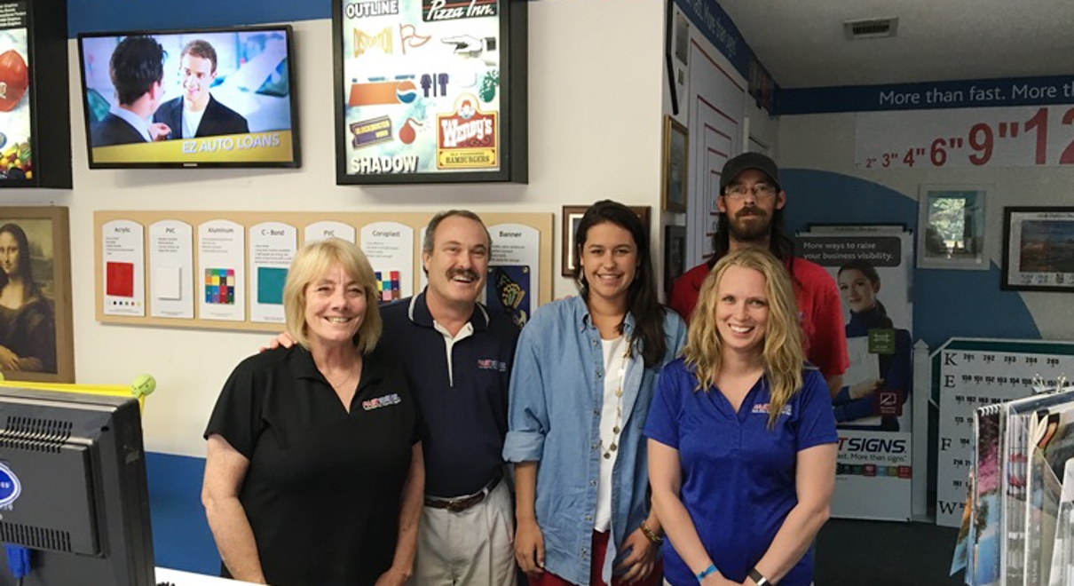 the team at fastsigns of pensacola