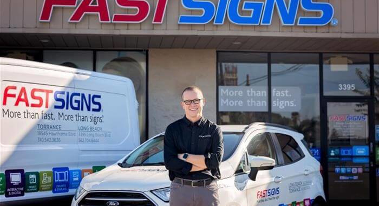 Stan-Gray-2020 at fastsign building