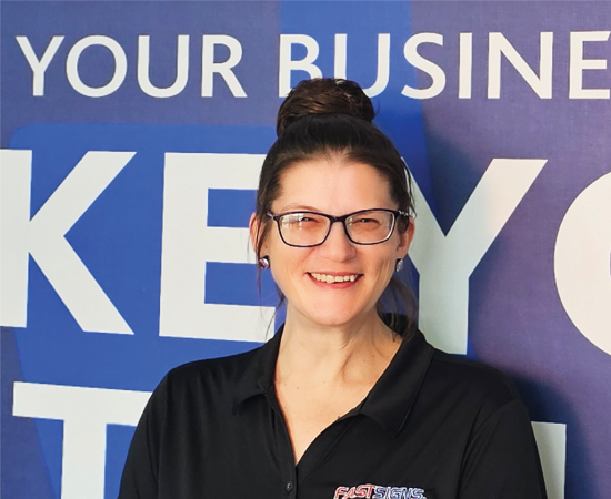 Headshot of Judy Vilcheck