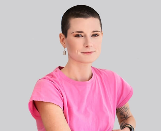Headshot of Carly Armstrong