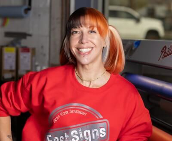 Headshot of Robin  Marks