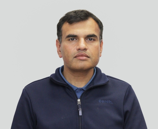 Headshot of Salman  Ali Mumtaz