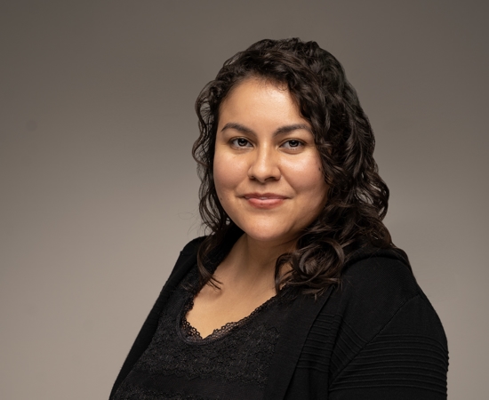 Headshot of Mayra Cuabu