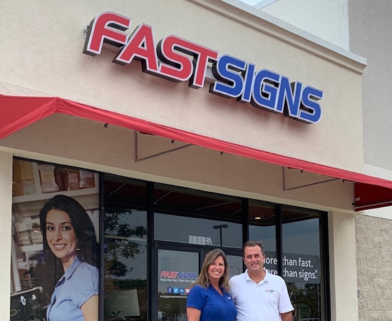 Headshot of Sean and Kelly Brooks