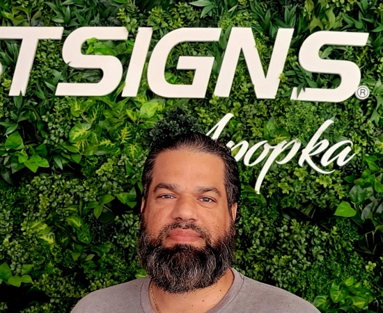 Headshot of Ivan Bermudez