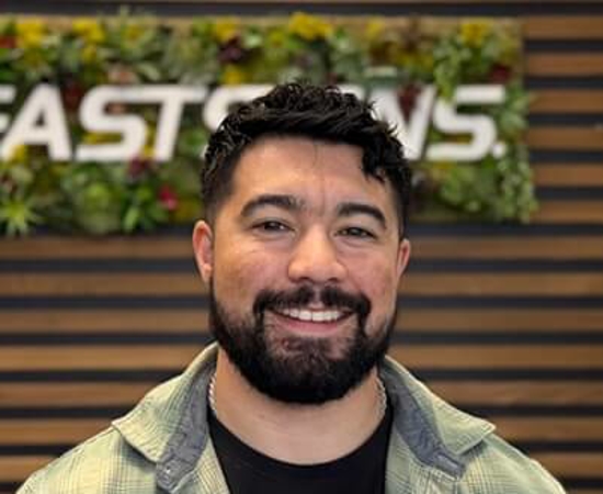 Headshot of TJ Murphy