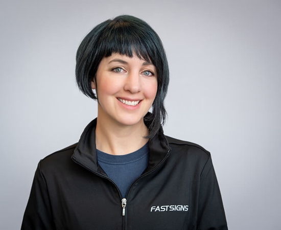 Headshot of Becky Knuth