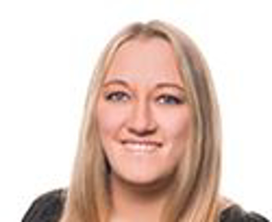 Headshot of Amanda Adams