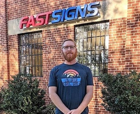 Headshot of Chris Smith