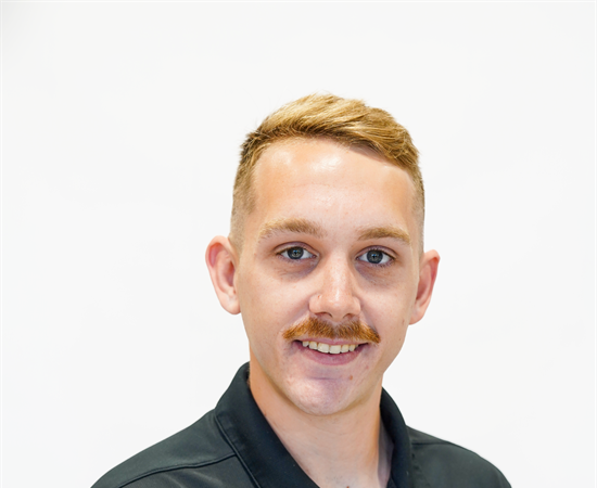 Headshot of Mason Confer