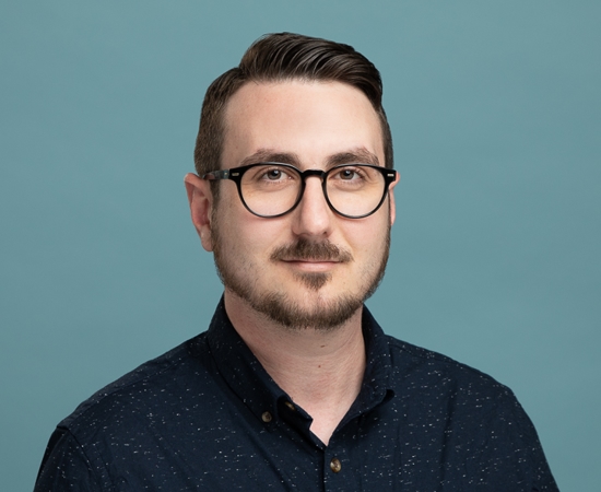 Headshot of Derek Johnson