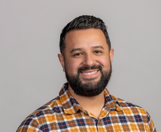 Headshot of Alex Suarez