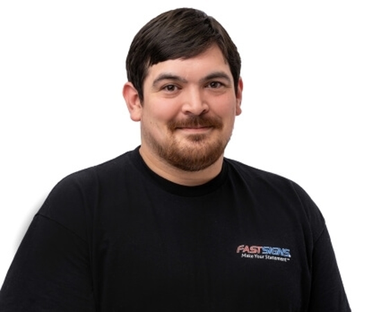 Headshot of Garret  Kinder