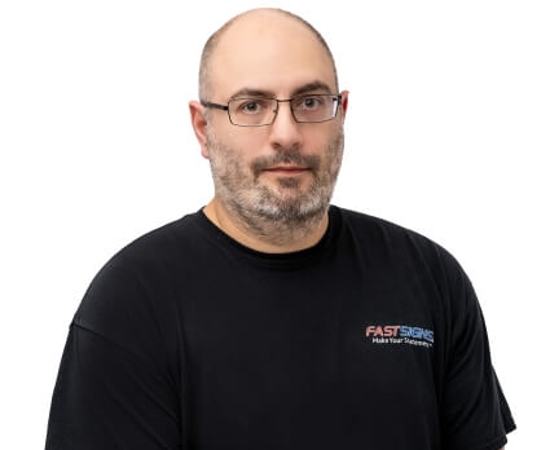 Headshot of Max Bagdasarov