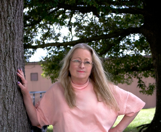 Headshot of Kelle Farlow