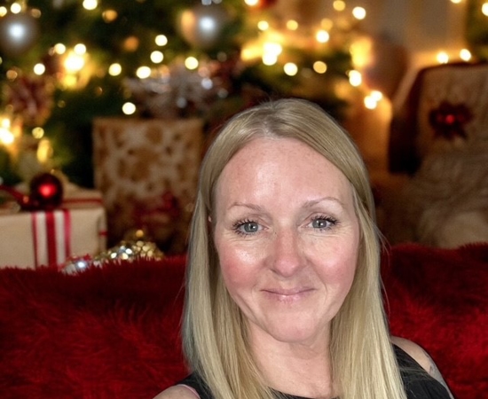 Headshot of Carrie Ballenger