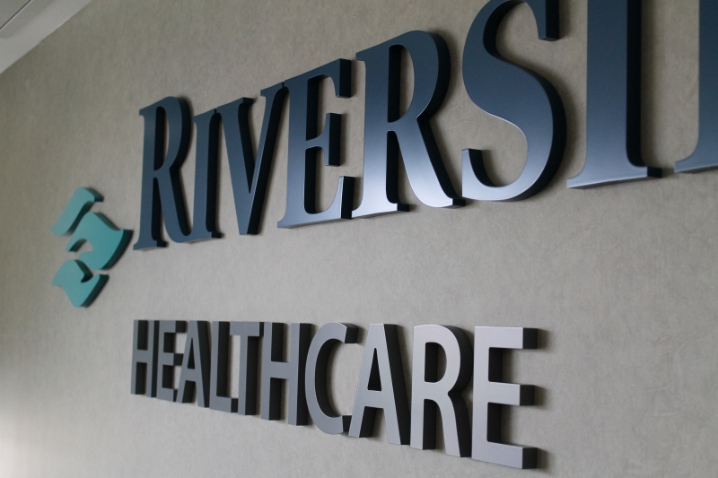 Riverside Healthcare Wall Sign