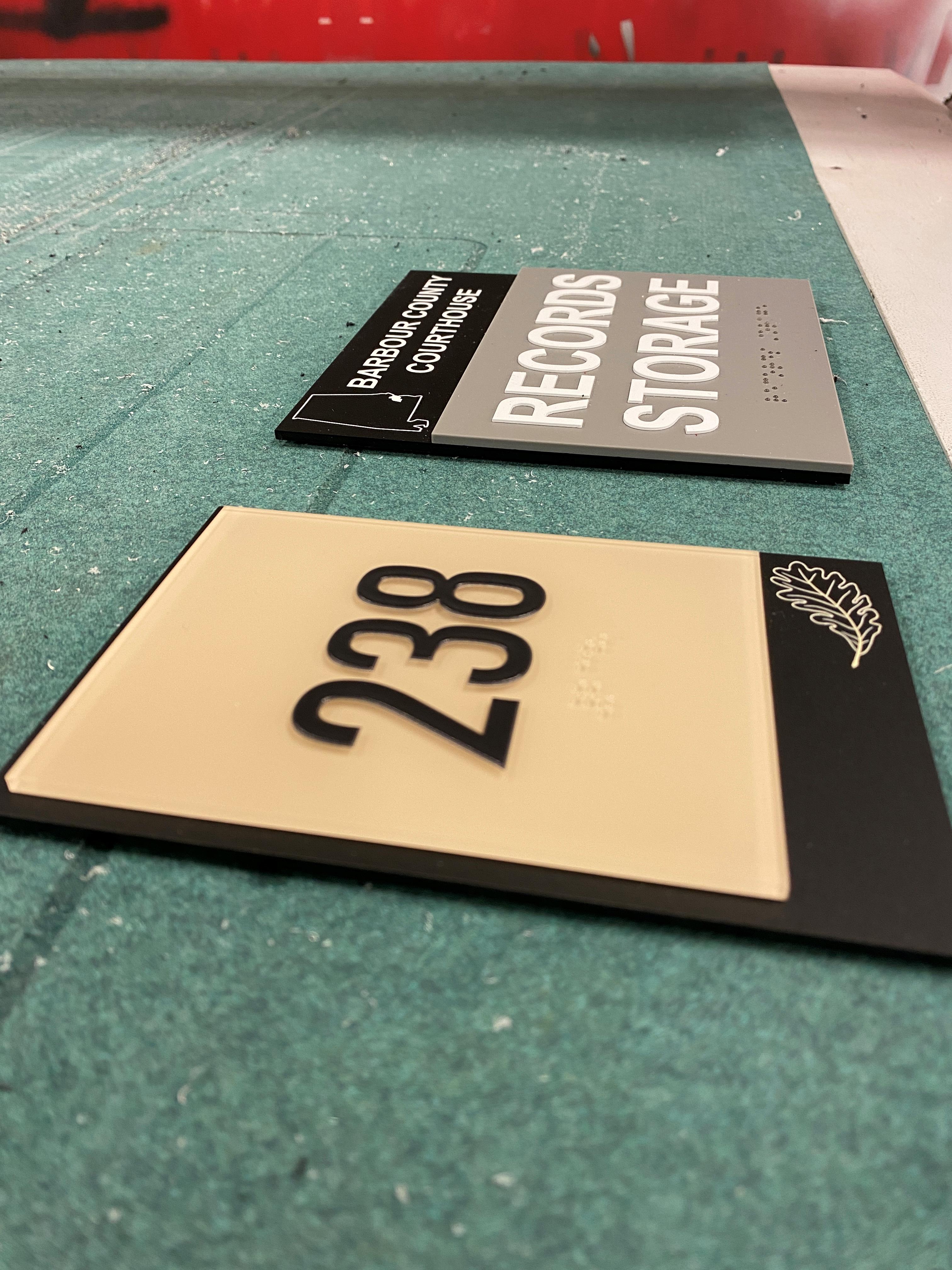 Custom Signs & Banners