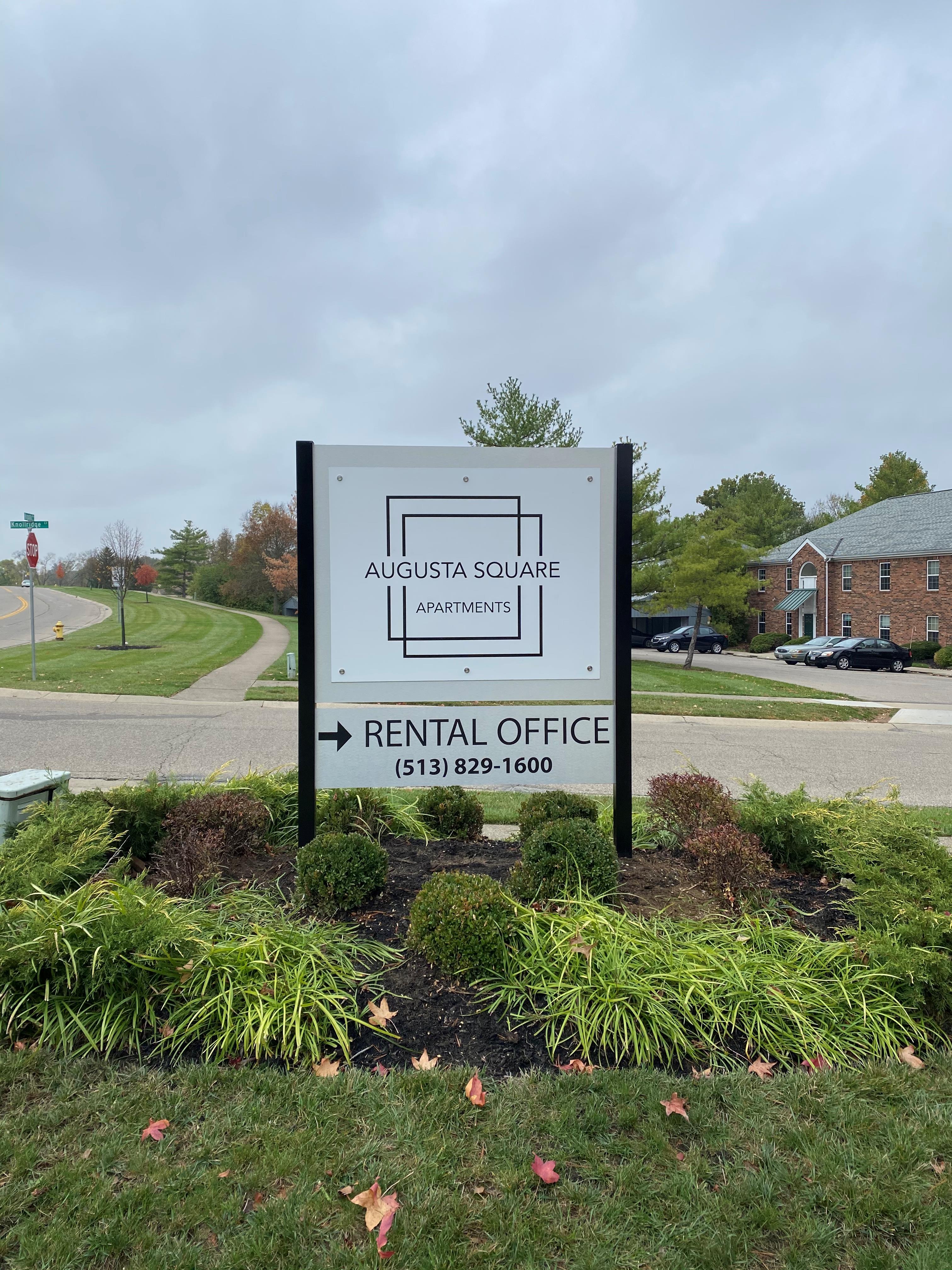 Augusta Square apartment post & panel sign