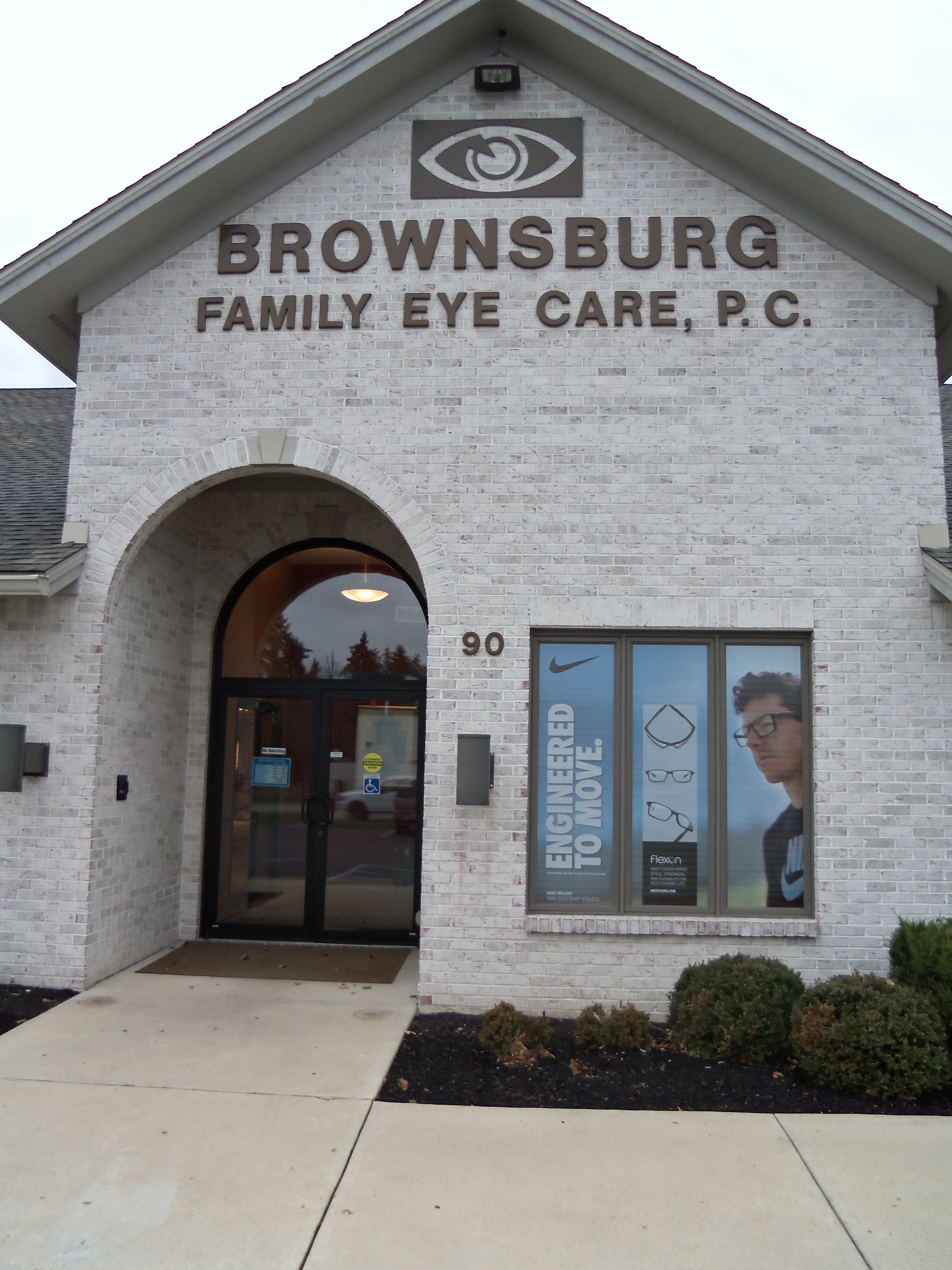 Borwnsburg Family Eye Care Exterior Signage