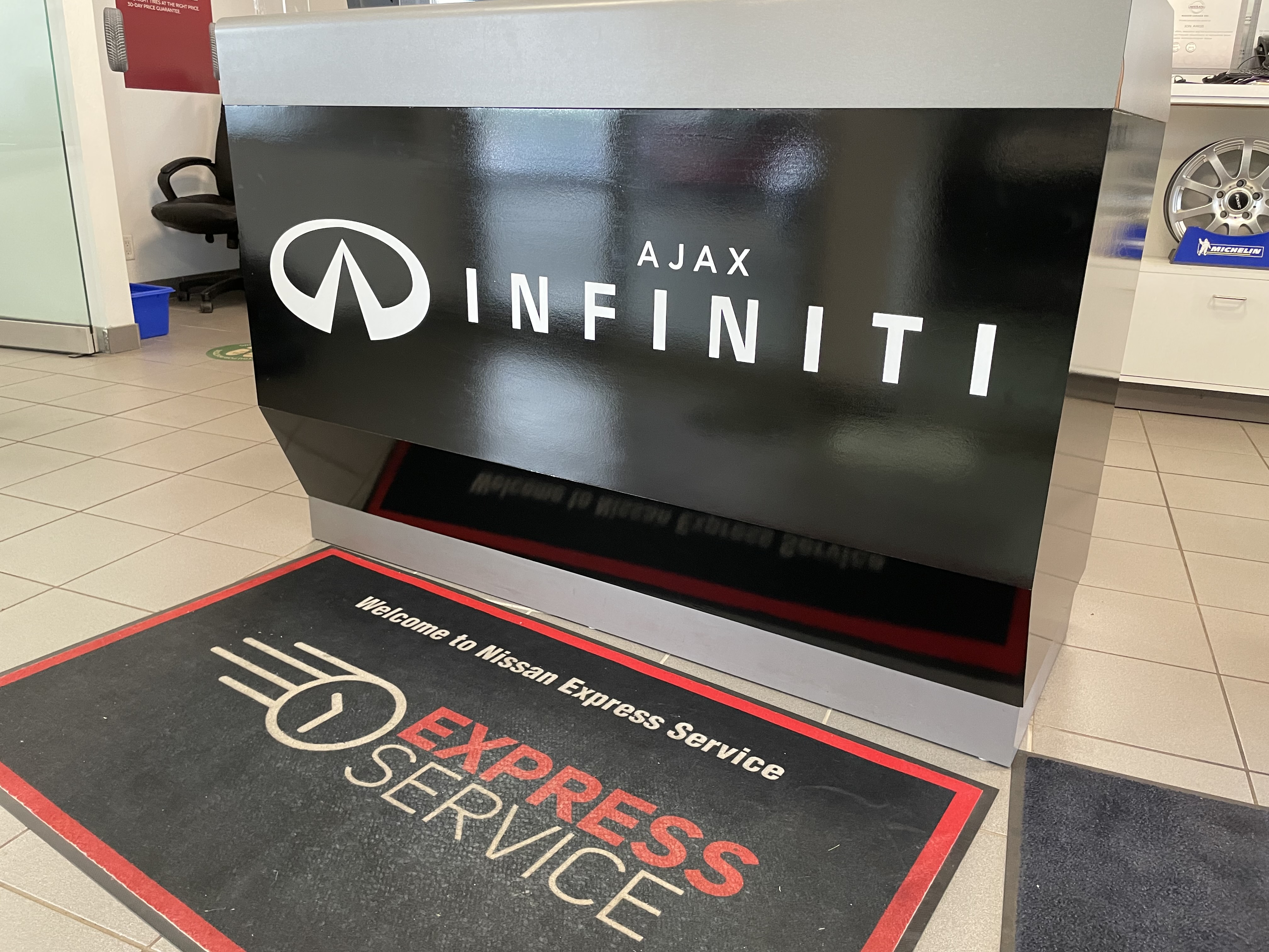 Ajax Infiniti Wall Graphics