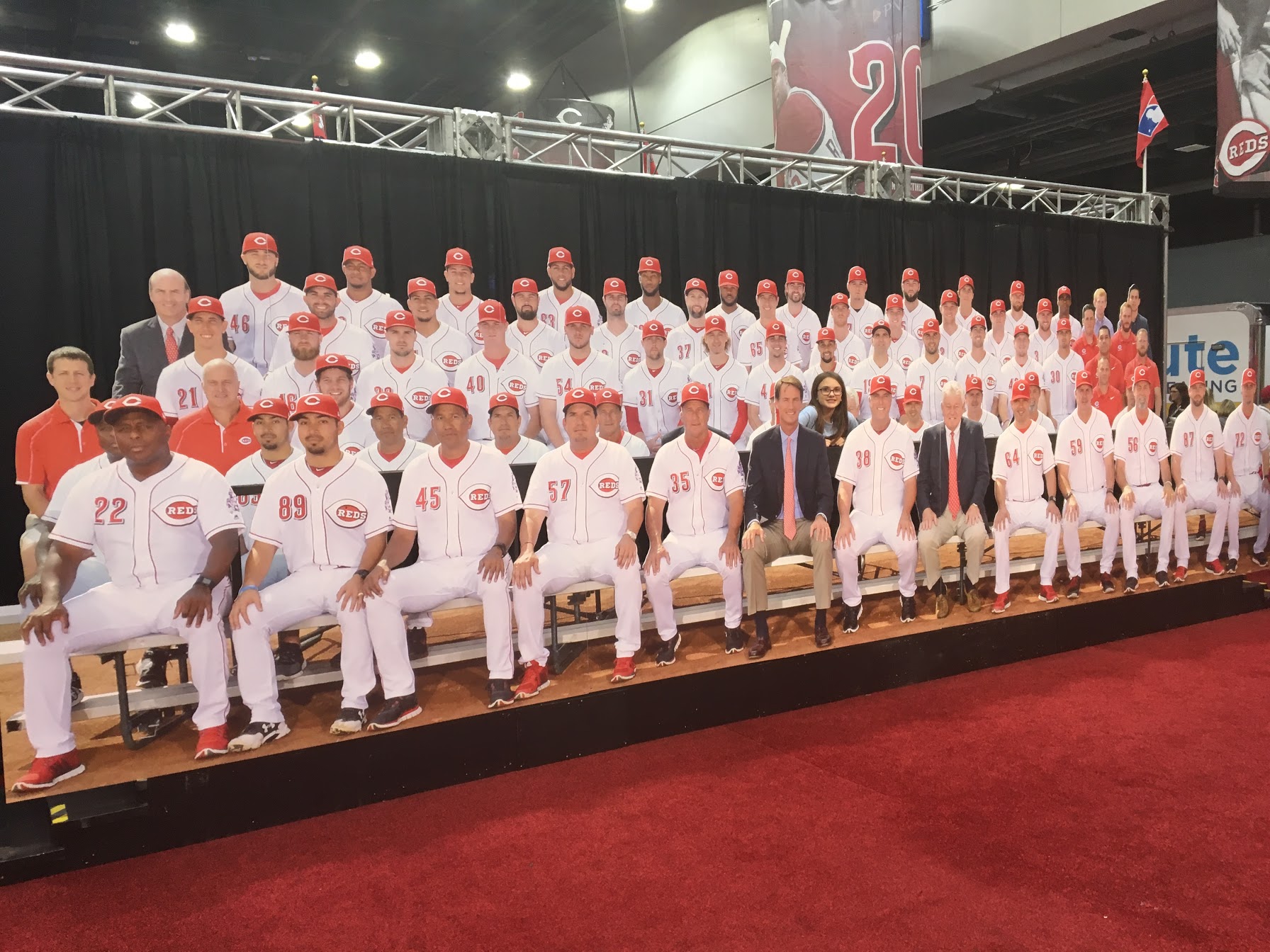 #customsignsandbanners