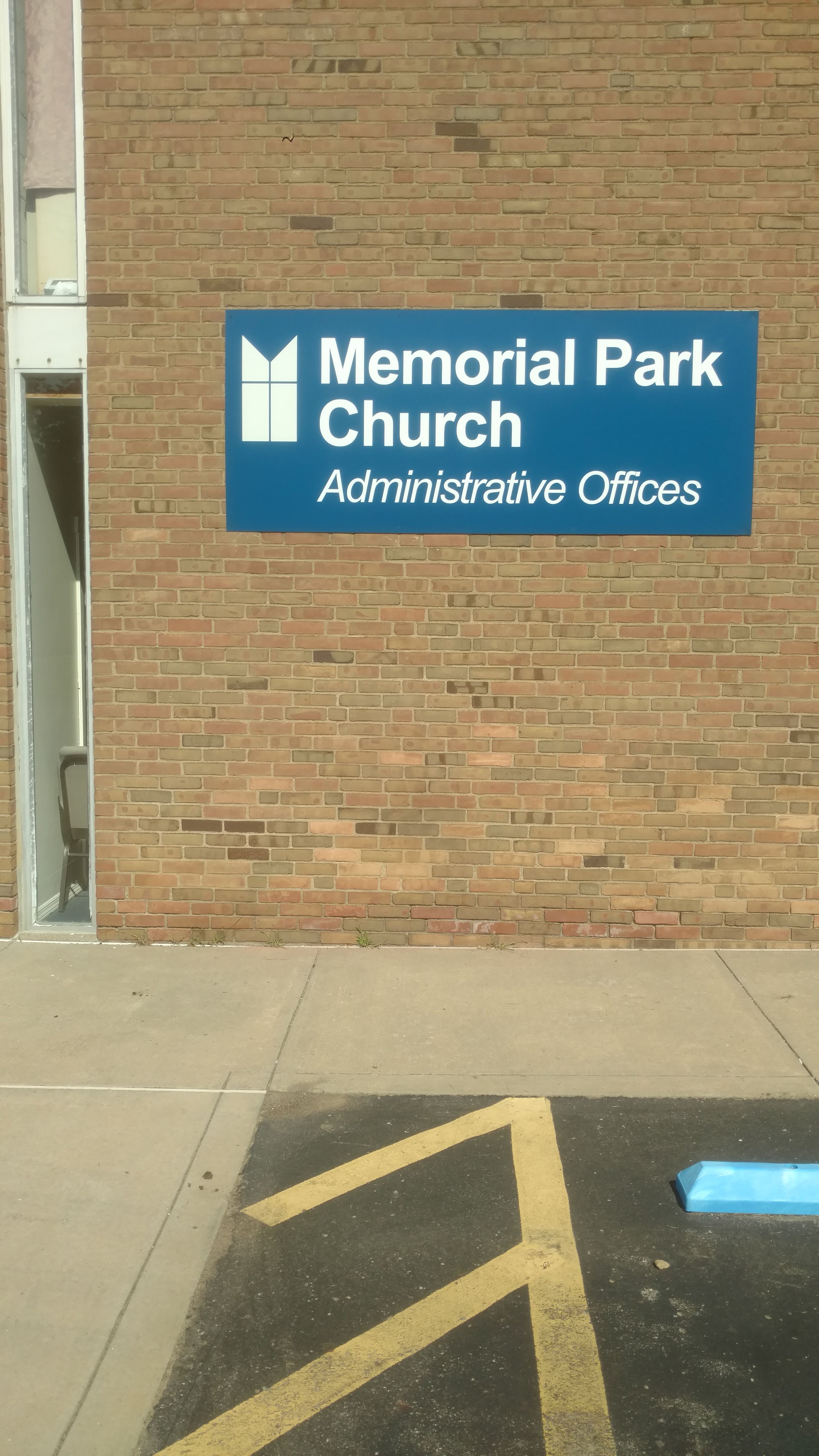 Memorial Park Church Administrative Offices signage