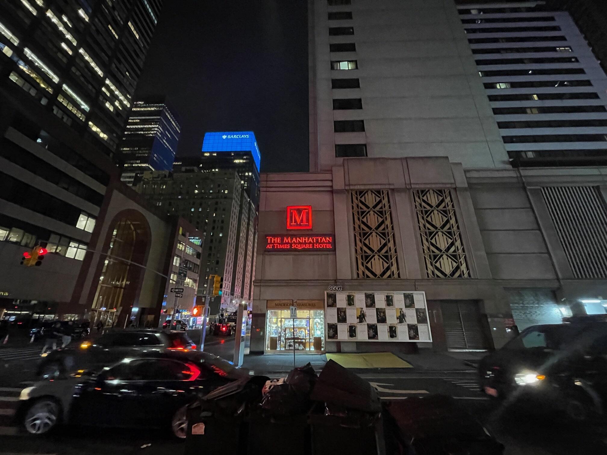 barclays led sign