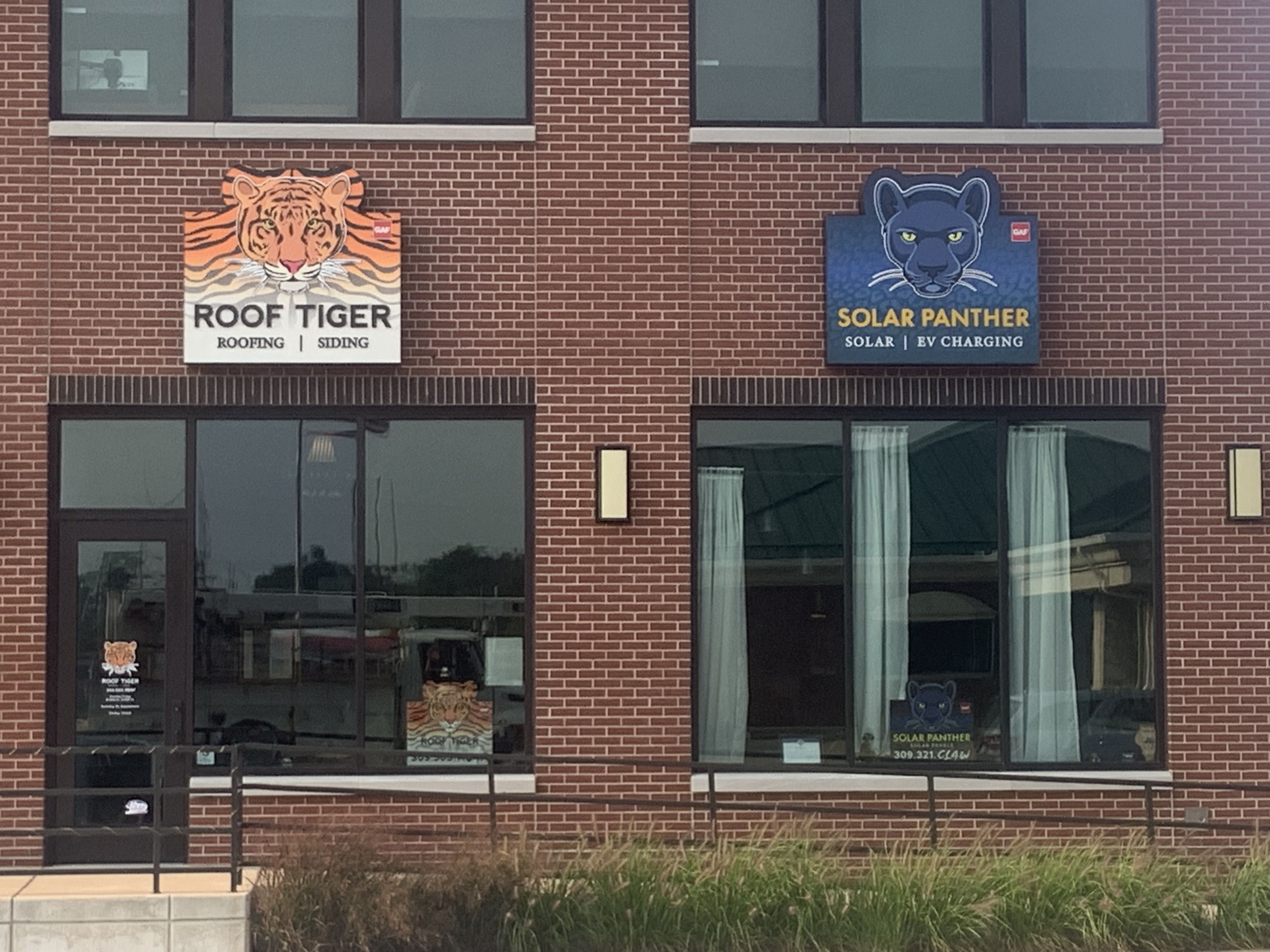 Exterior Business Signage 