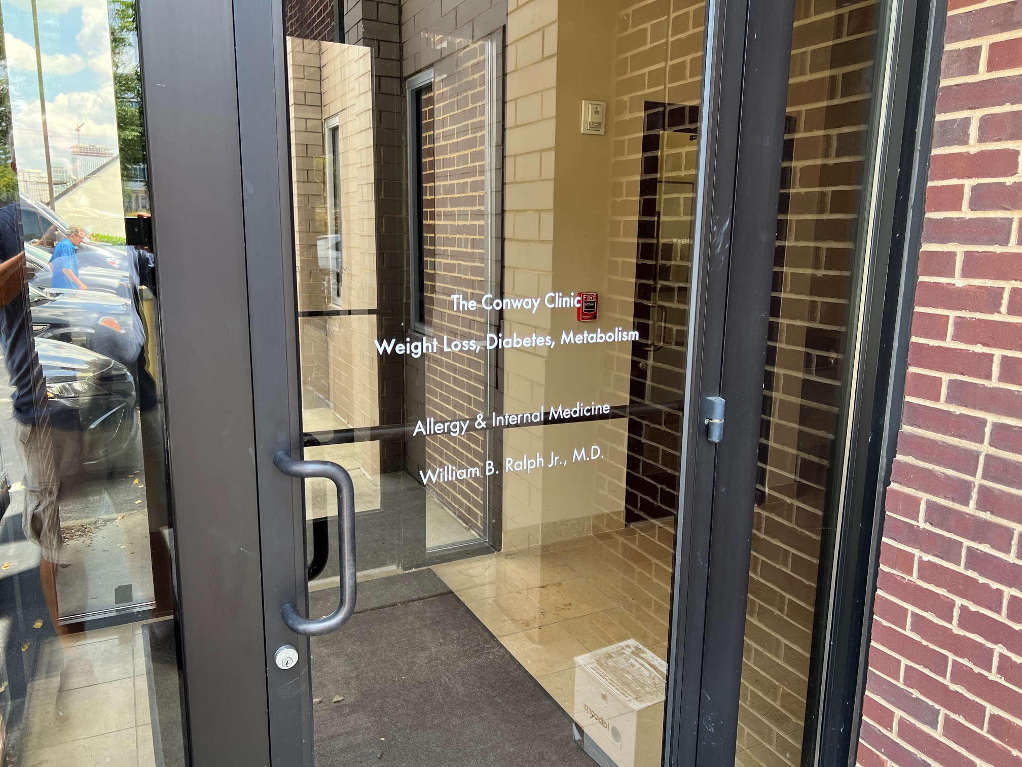 The Conway Clinic Exterior Signage