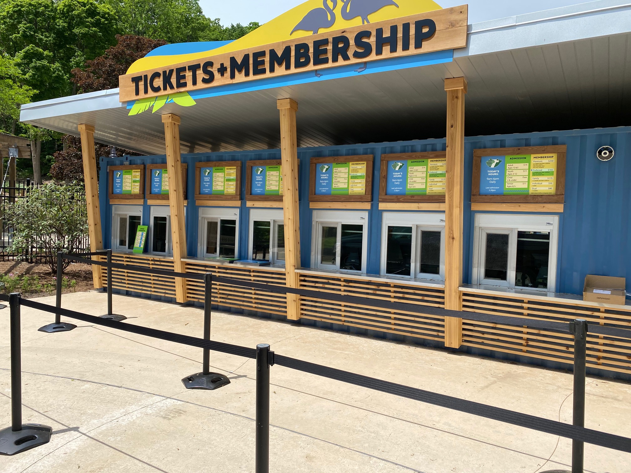 Exterior Dimensional Letters