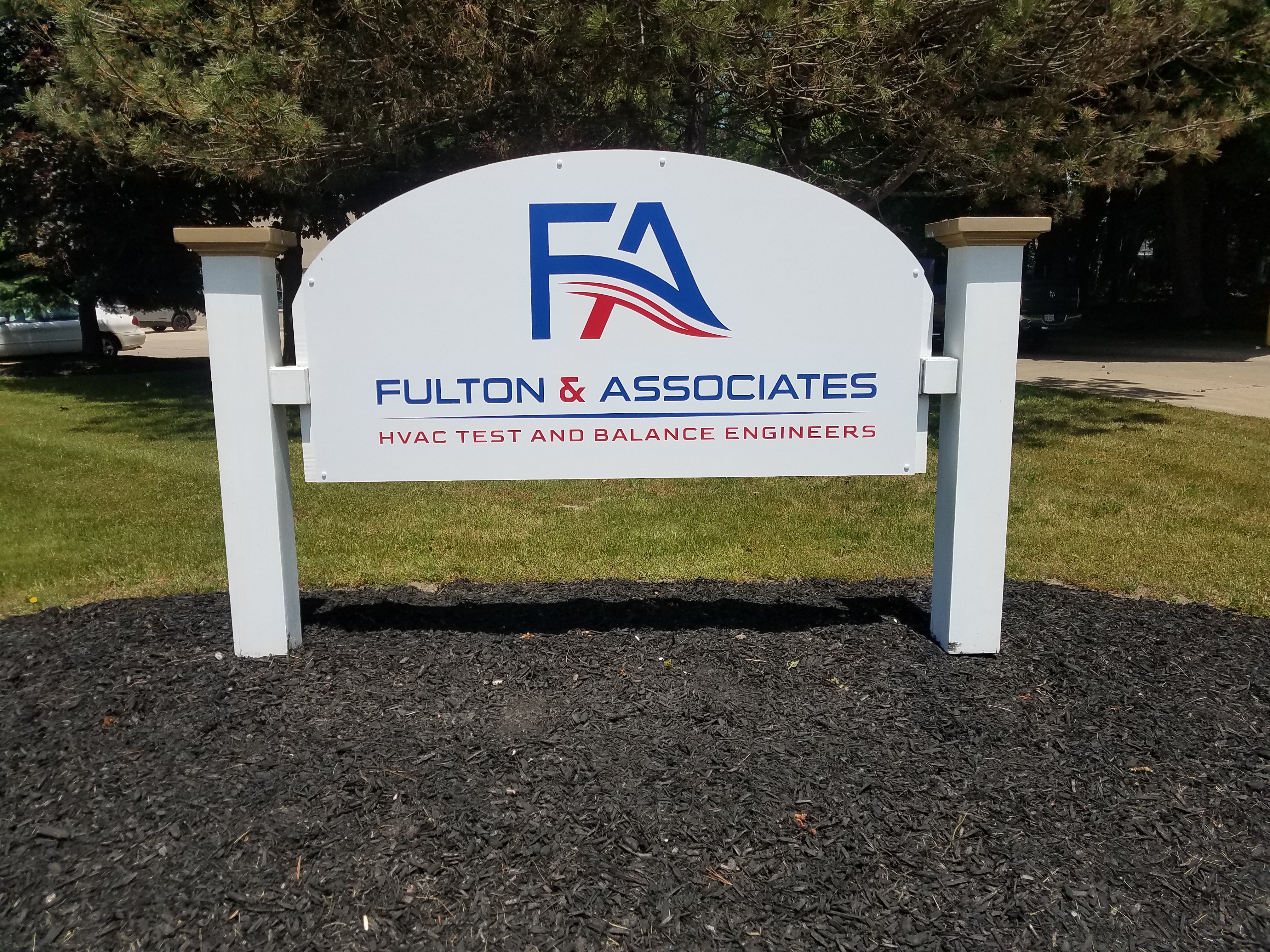 Monument & Yard Signs