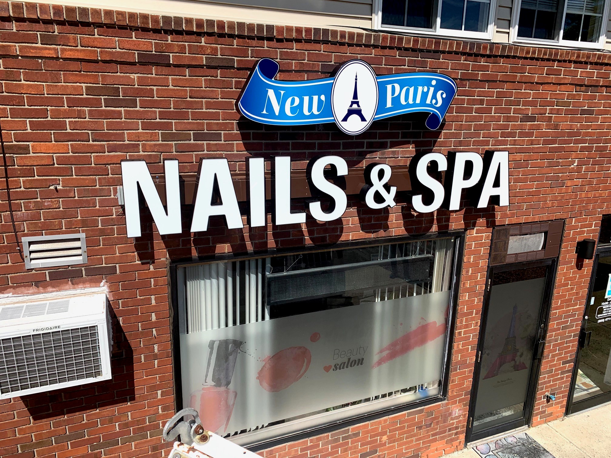 New Paris Nails & Spa Channel Letter