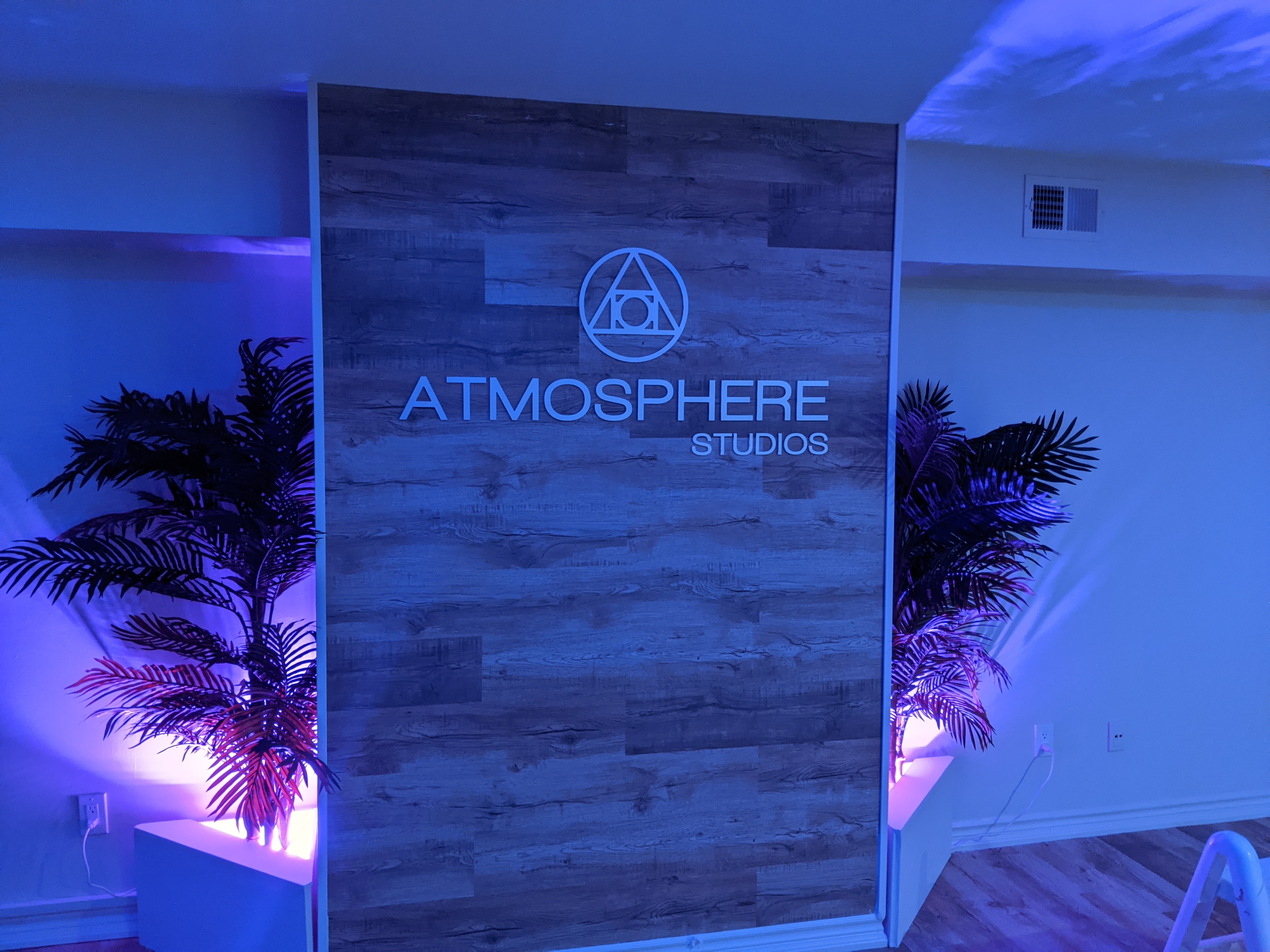 Atmosphere Studios Dimensional Letters