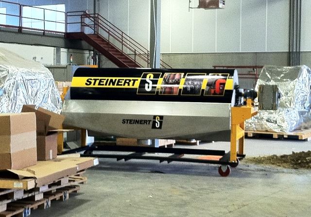 A Steinert drum machine in a warehouse