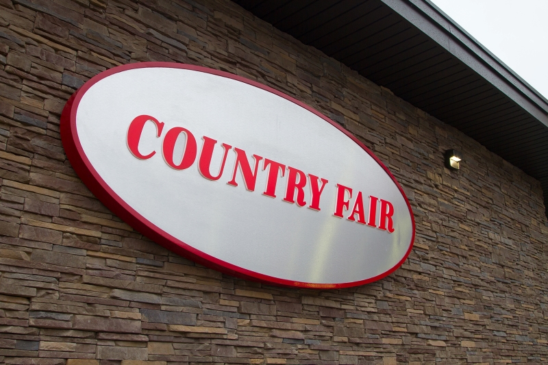 Country Fair Oval Sign