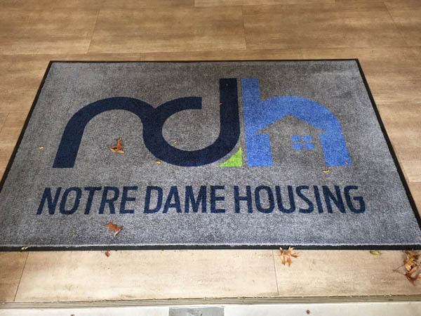 Notre Dame Housing Mat