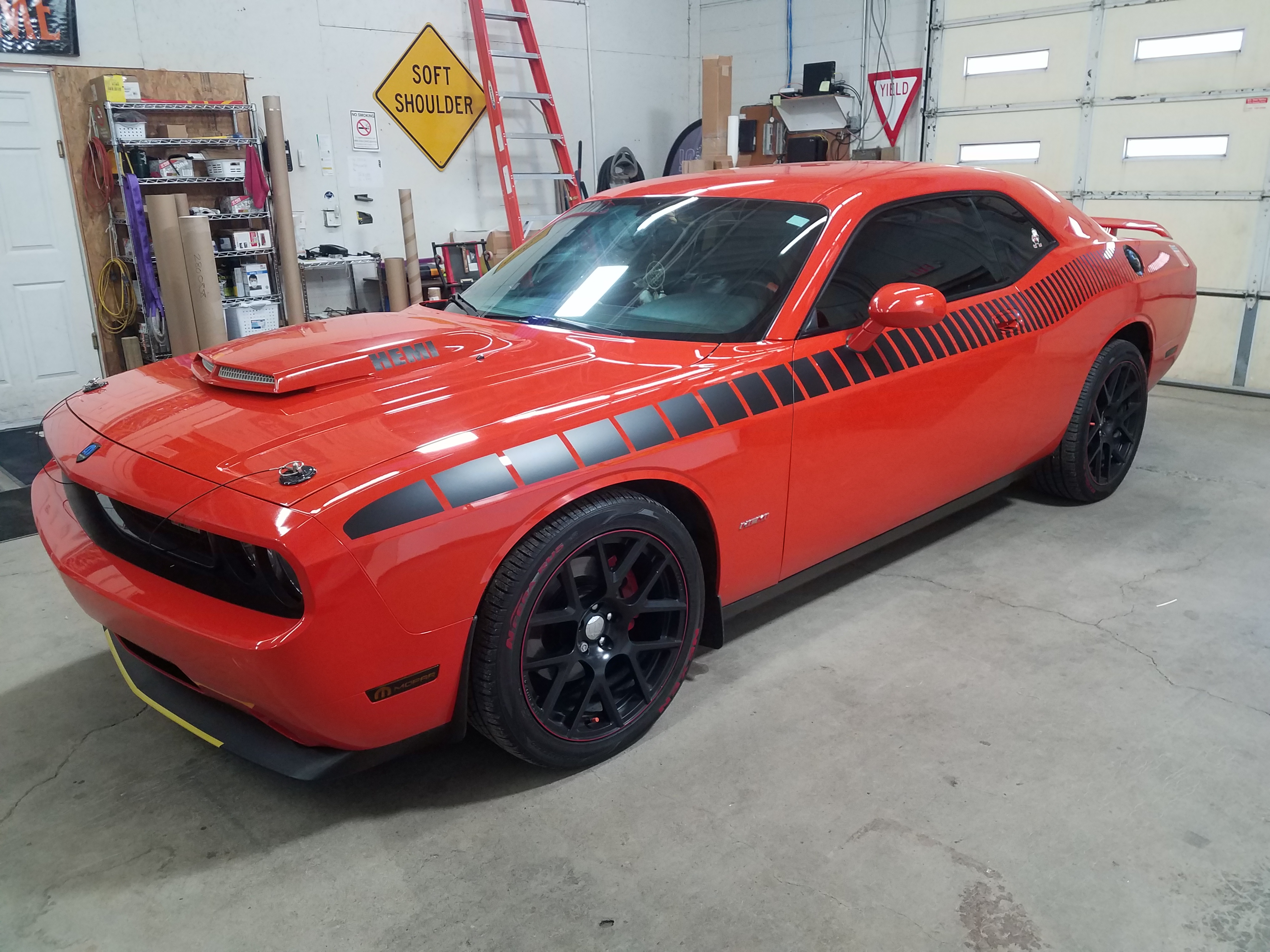 Vehicle Graphics & Wraps