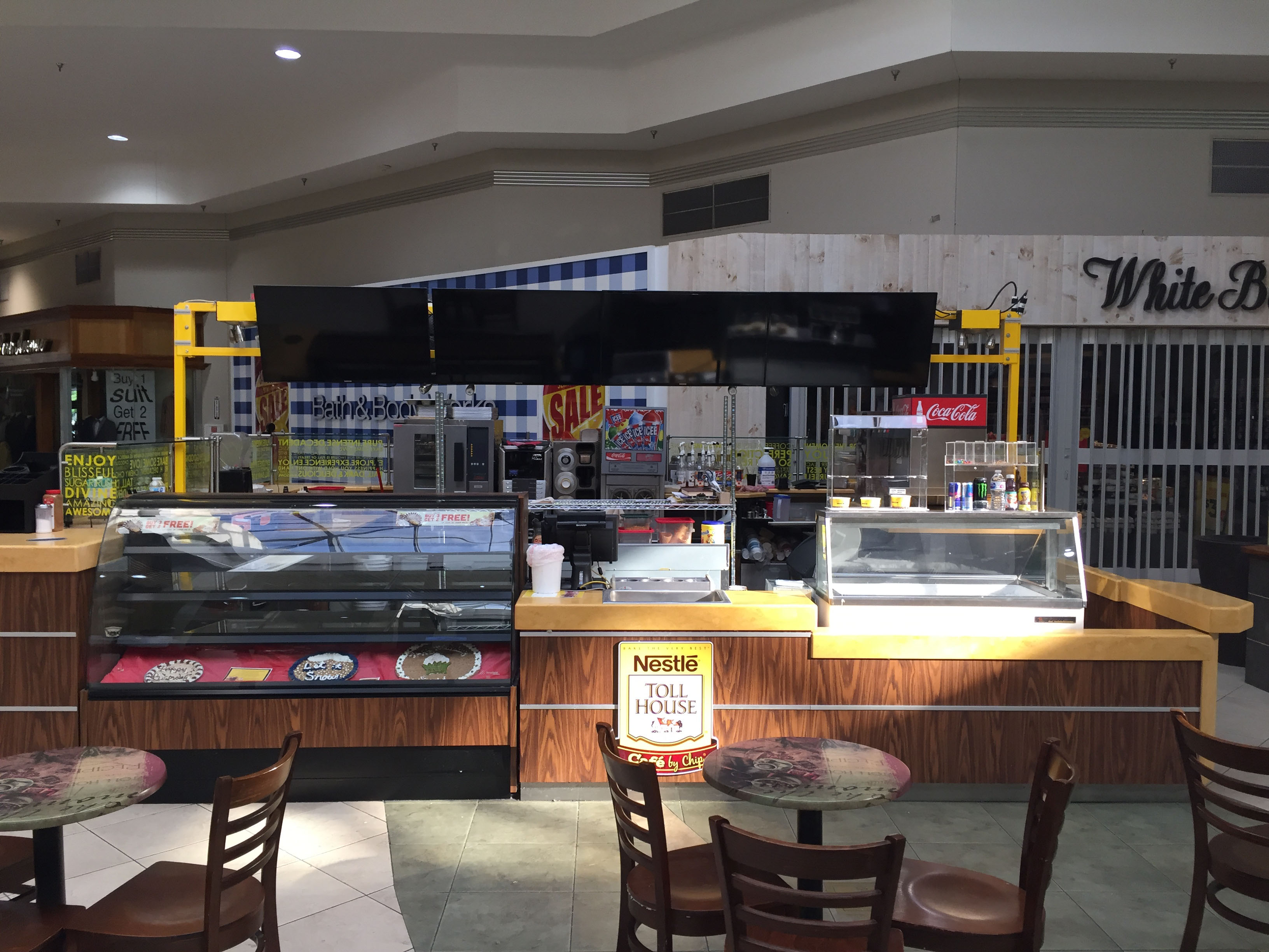 Nestle Tollhouse Digital Poster