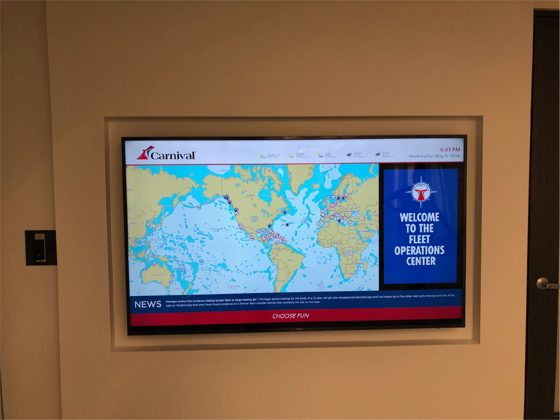 Cruise Map Interactive Digital Signage