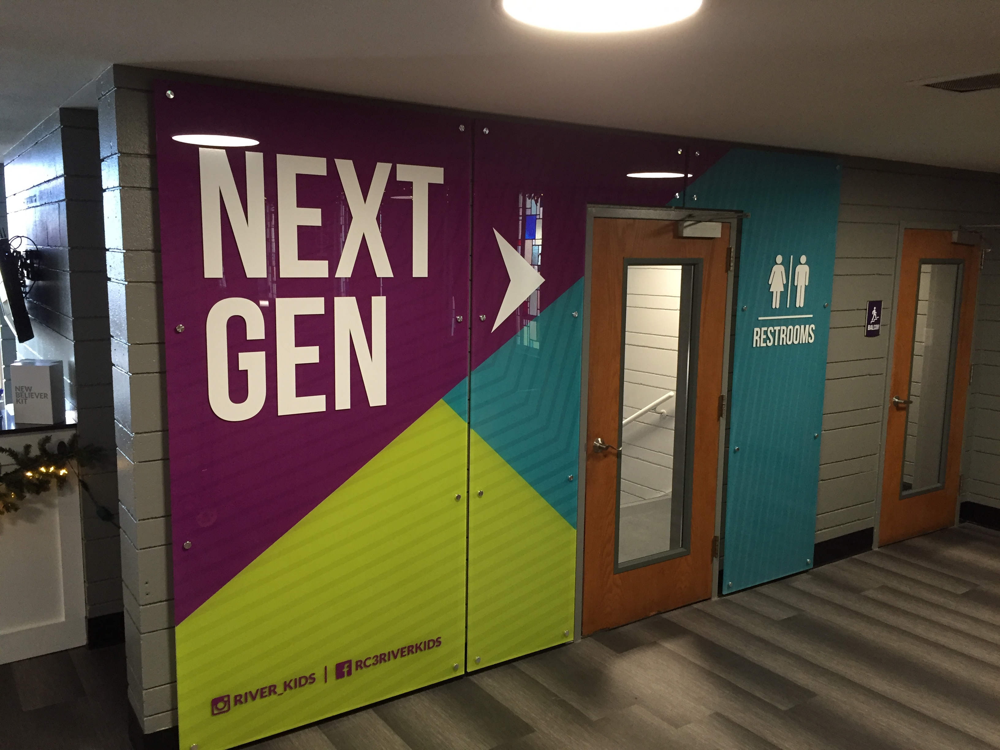 Rivers Crossing Church Wayfinding Signage