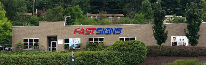 fastsigns 137