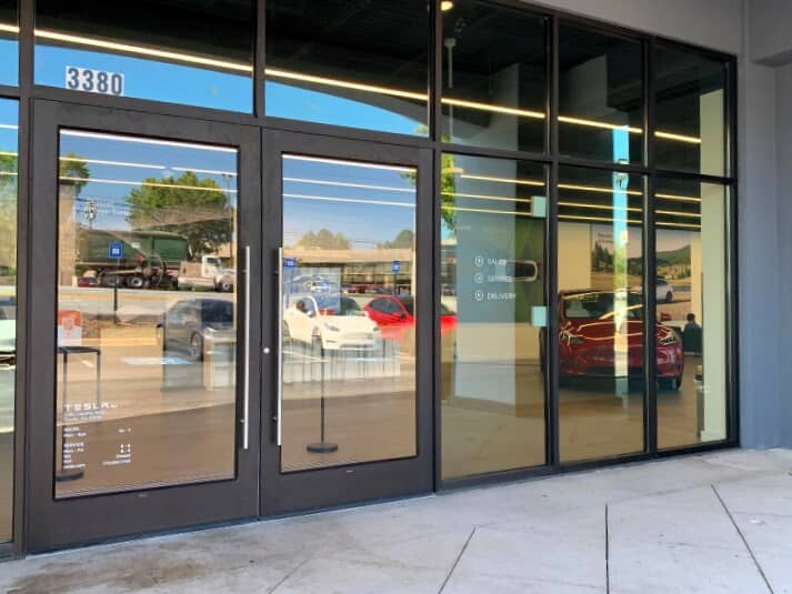 Vinyl Window Lettering