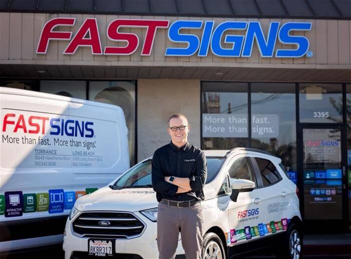 Veteran and FASTSIGNS® Franchisee Featured in Franchise Dictionary