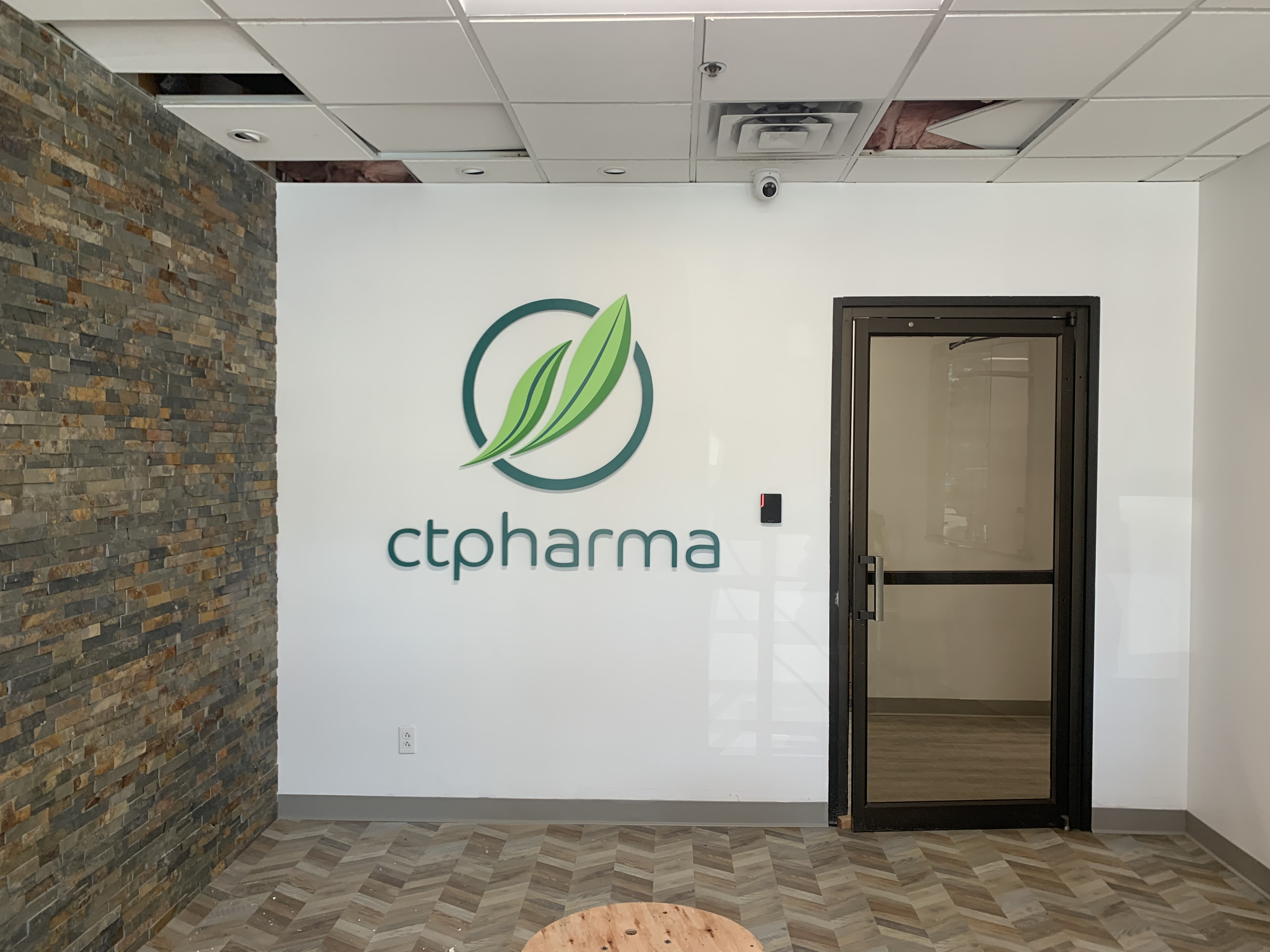 ctpharma Dimensional Letter Signs