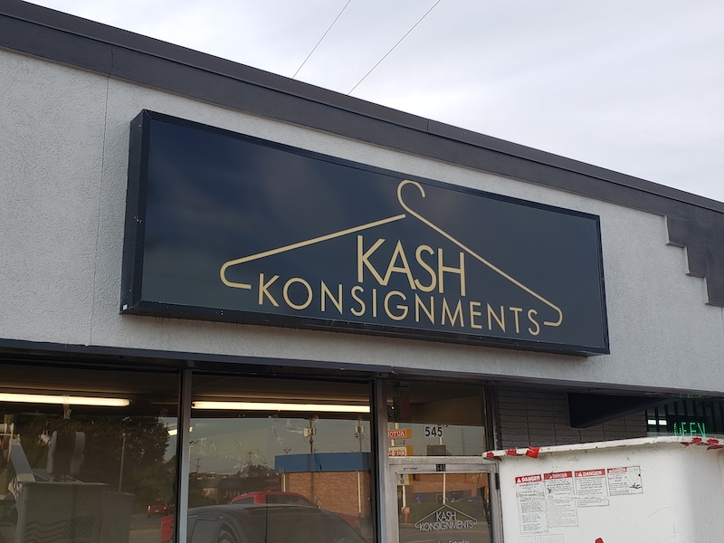 Kash Konsignment signage on the building