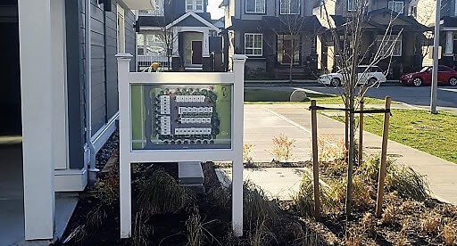 townhouse directional signage