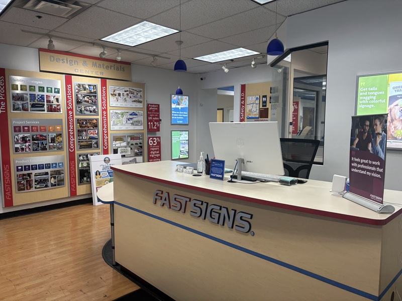 An image of the Downtown Cincinnati lobby.