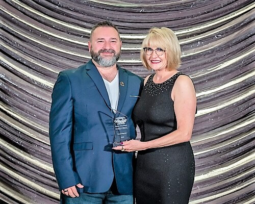 Casey Wagoner Receives Bronze Sales Award